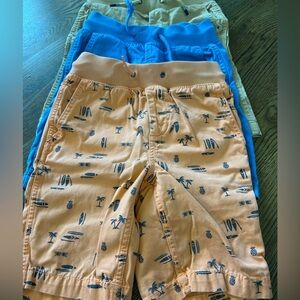 Boys Gap kids chino shorts size small